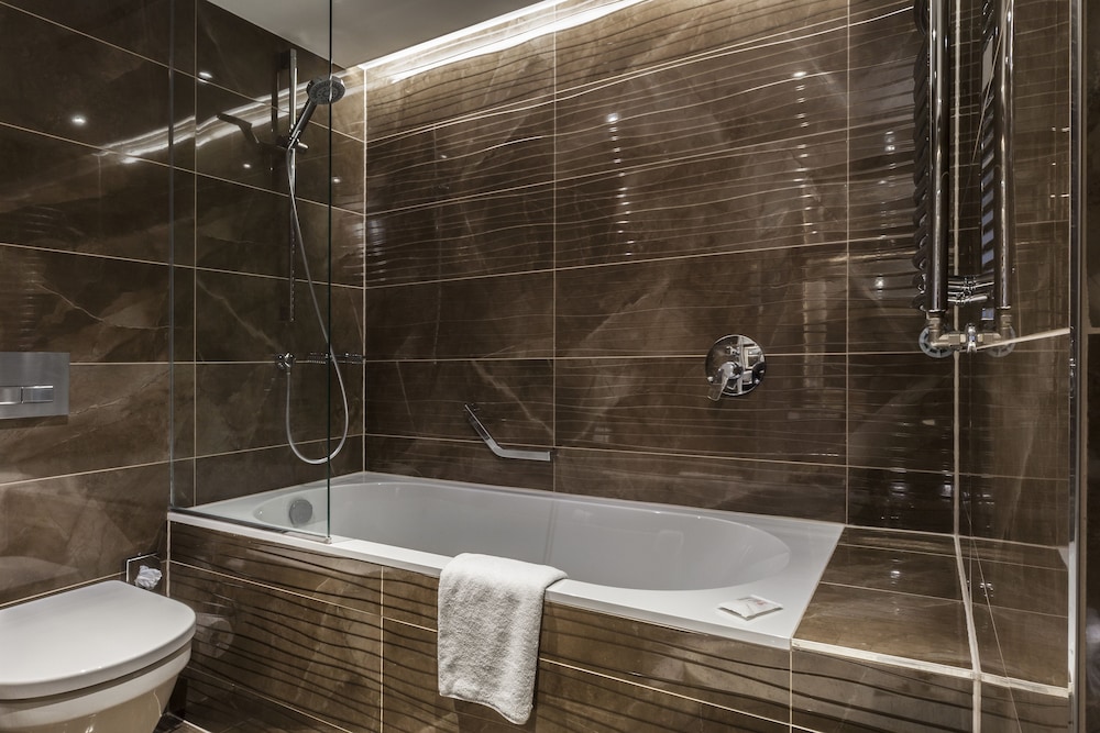 Radisson Blu Beke 23/70