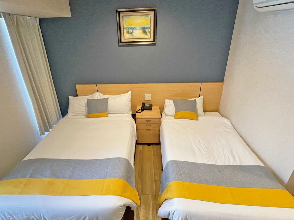 Victoria Hotel Okinawa 37/63