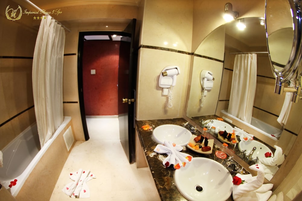 Imperial Plaza & Spa 34/70