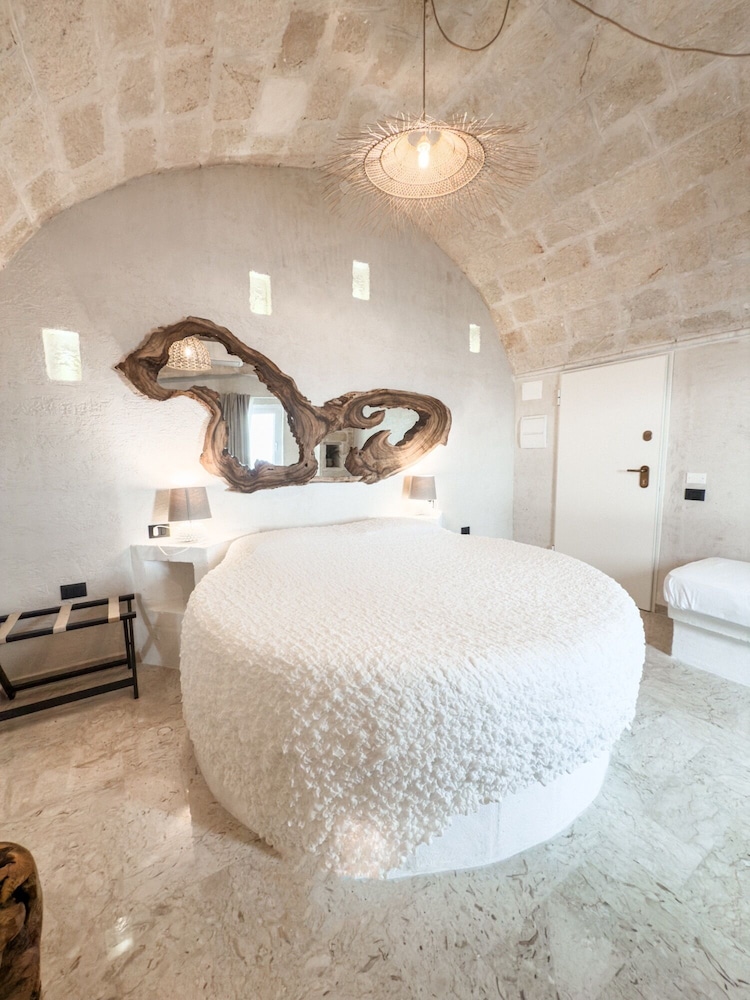 Bellavista Suites 8/50