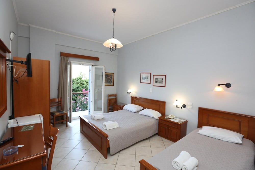 Aigli Hotel Syros 7/33