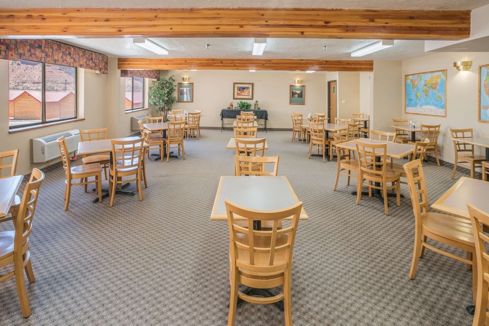 Quality Inn Kanab National Park Area 38/51