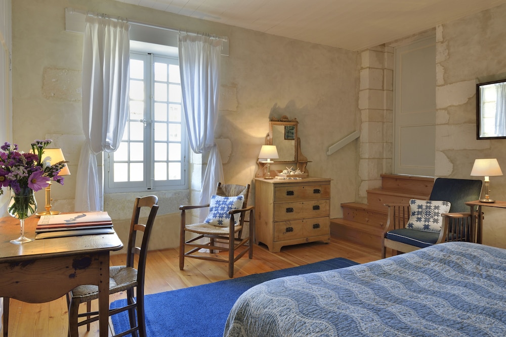 La Baronnie Hotel & Spa 25/88