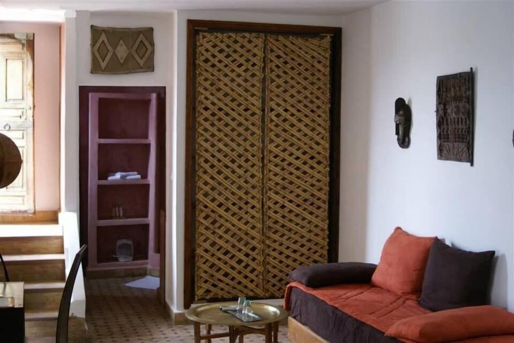 Riad Attarine 28/44