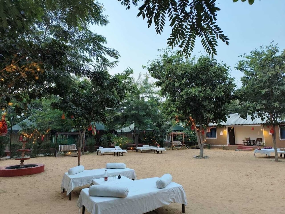 The Narayan Resort 42/45