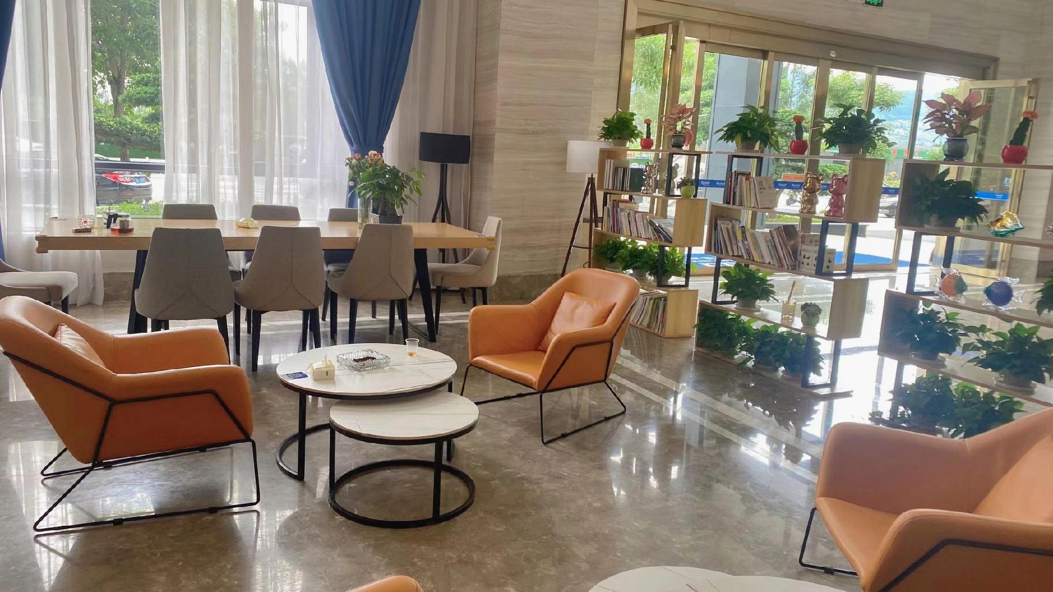 Kyriad Marvelous Hotel (Boluo Longxi) 41/58