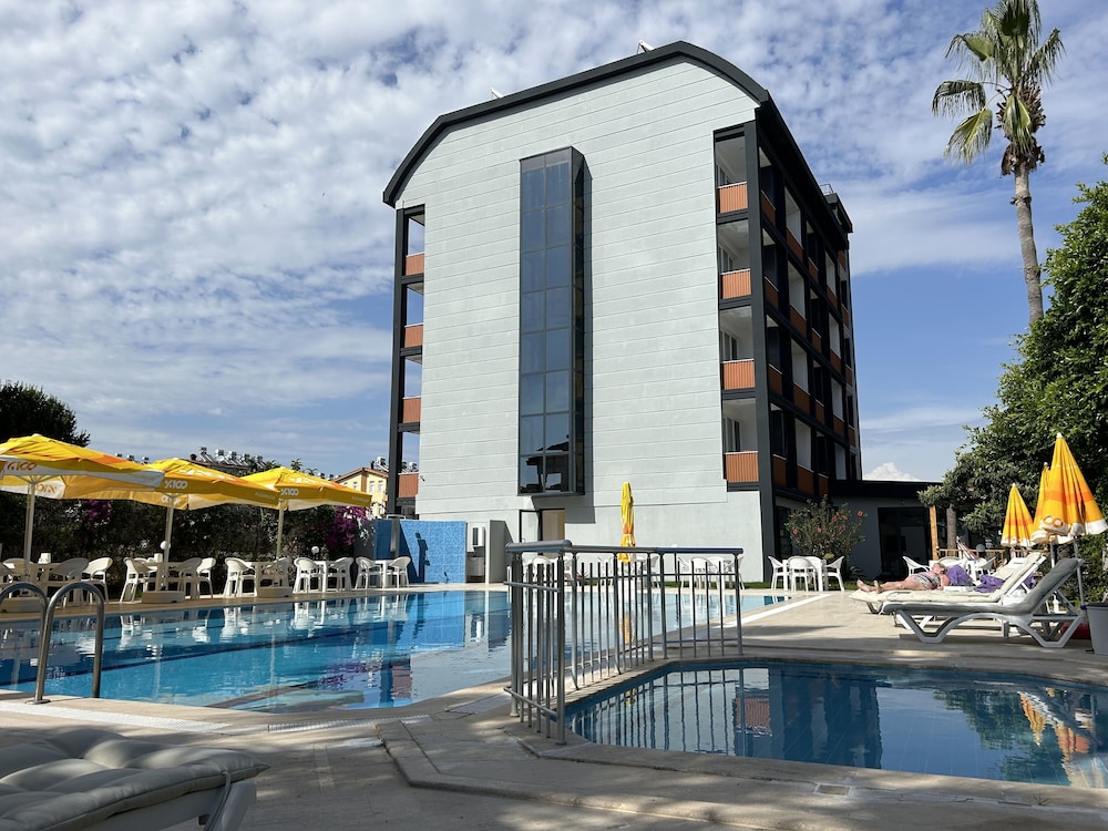 MELIS OTEL 35/40