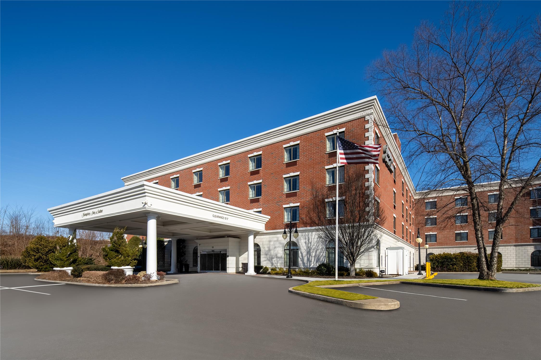 Hampton Inn And Suites Rockville Centre 10/85