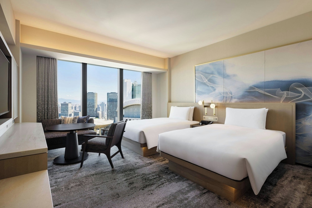 THE OSAKA STATION HOTEL, Autograph Collection 7/46