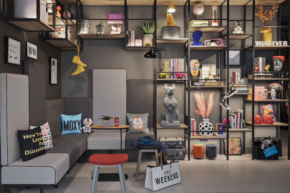 Moxy Duesseldorf City 34/50
