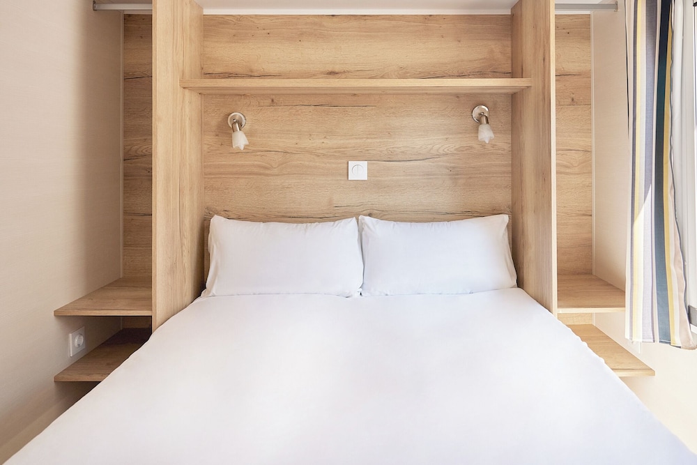 Design, Mobile Home, Double and Twin Beds