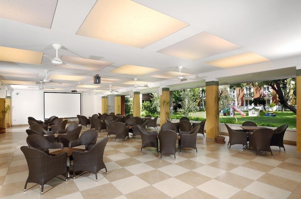 Belcekiz Beach Club 24/50