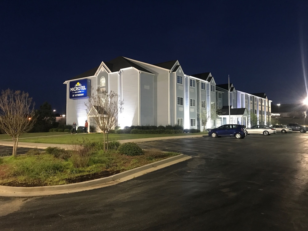 Microtel Inn & Suites by Wyndham Meridian 1/23