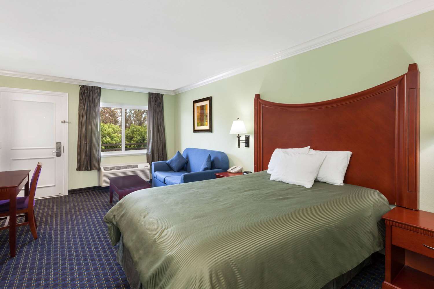 Orange County Airport Hotel Costa Mesa 3/15