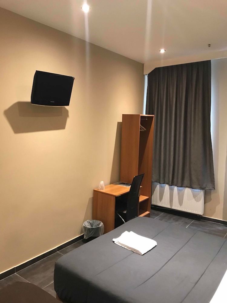Royal Hotel Brussels 25/39