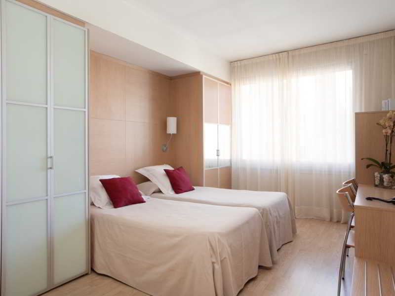 Silver Aparthotel 5/48