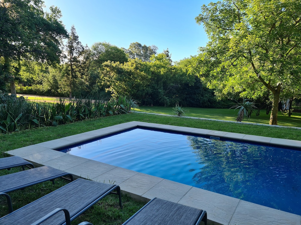 Amberhall Guesthouse 40/50
