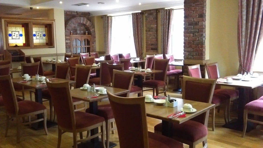 Sligo City Hotel 50/64