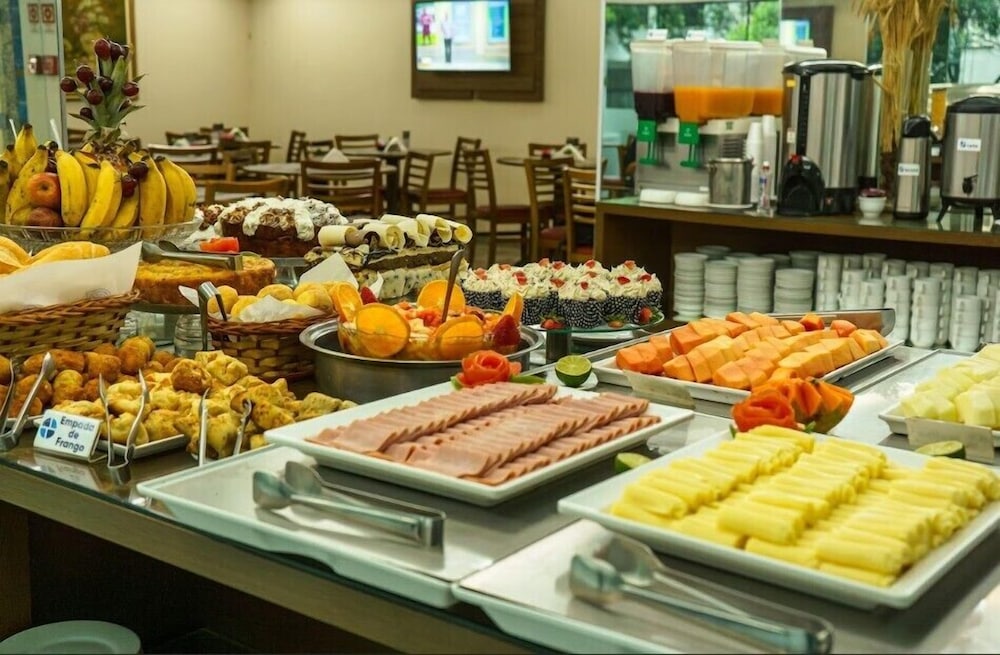 Hotel Dan Inn Express Porto Alegre By Nacional Inn photo5