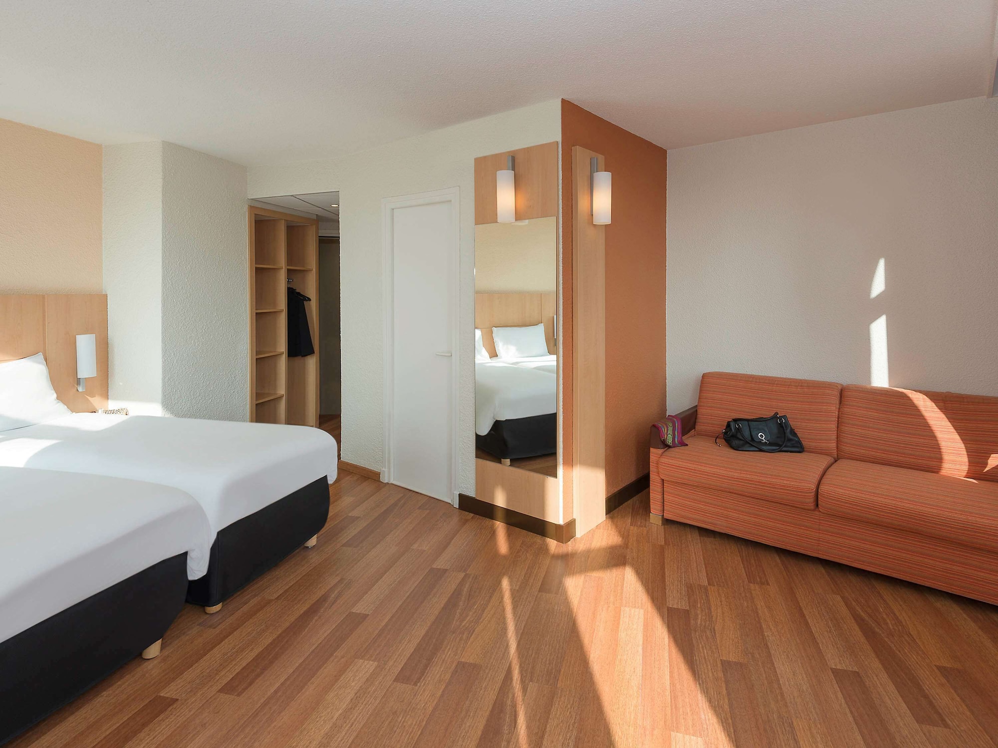 STANDARD, TWIN BEDS
