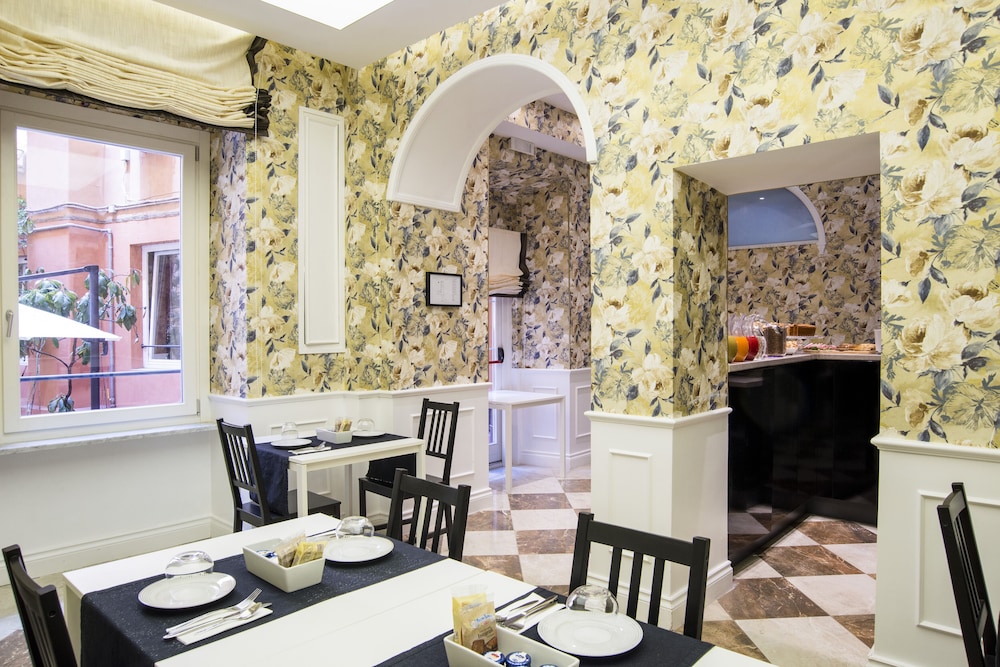 Via Veneto Suites 63/71