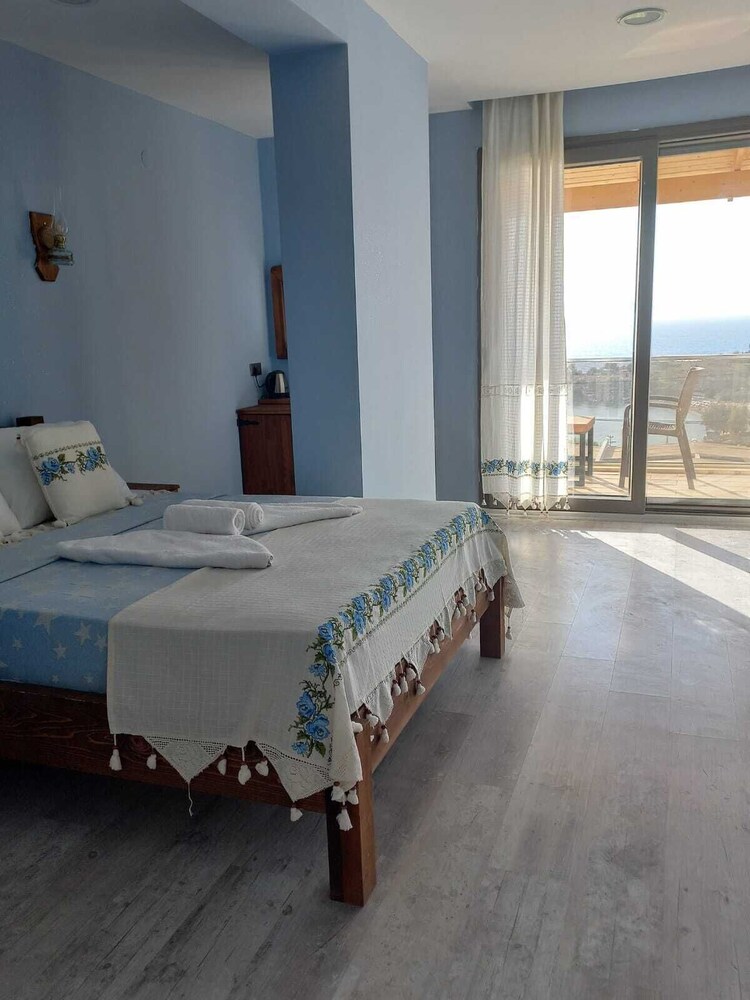 Akkum Otel 2 Sigacik 8/29