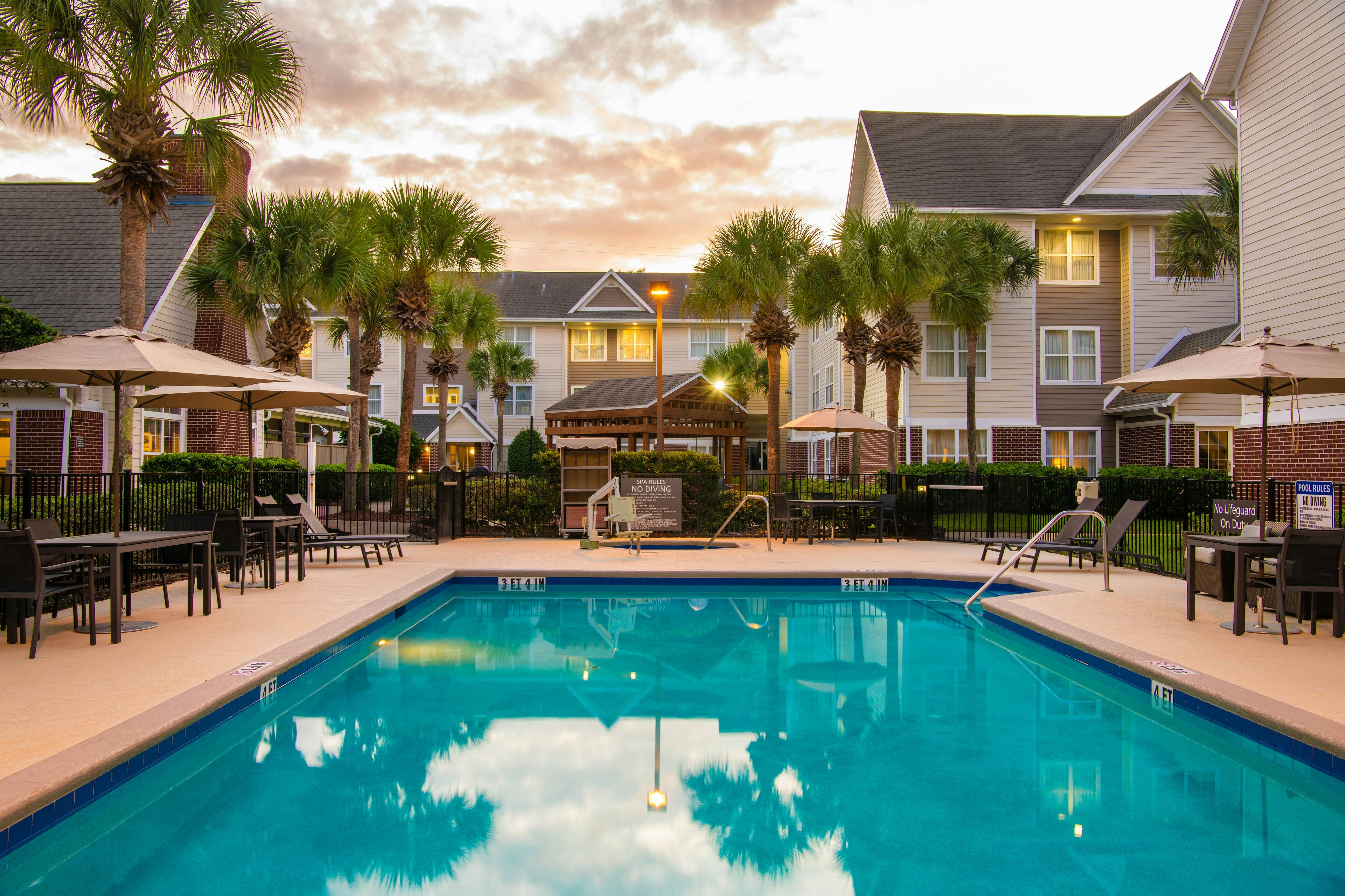 Residence Inn Jacksonville Butler Boulevard 15/17