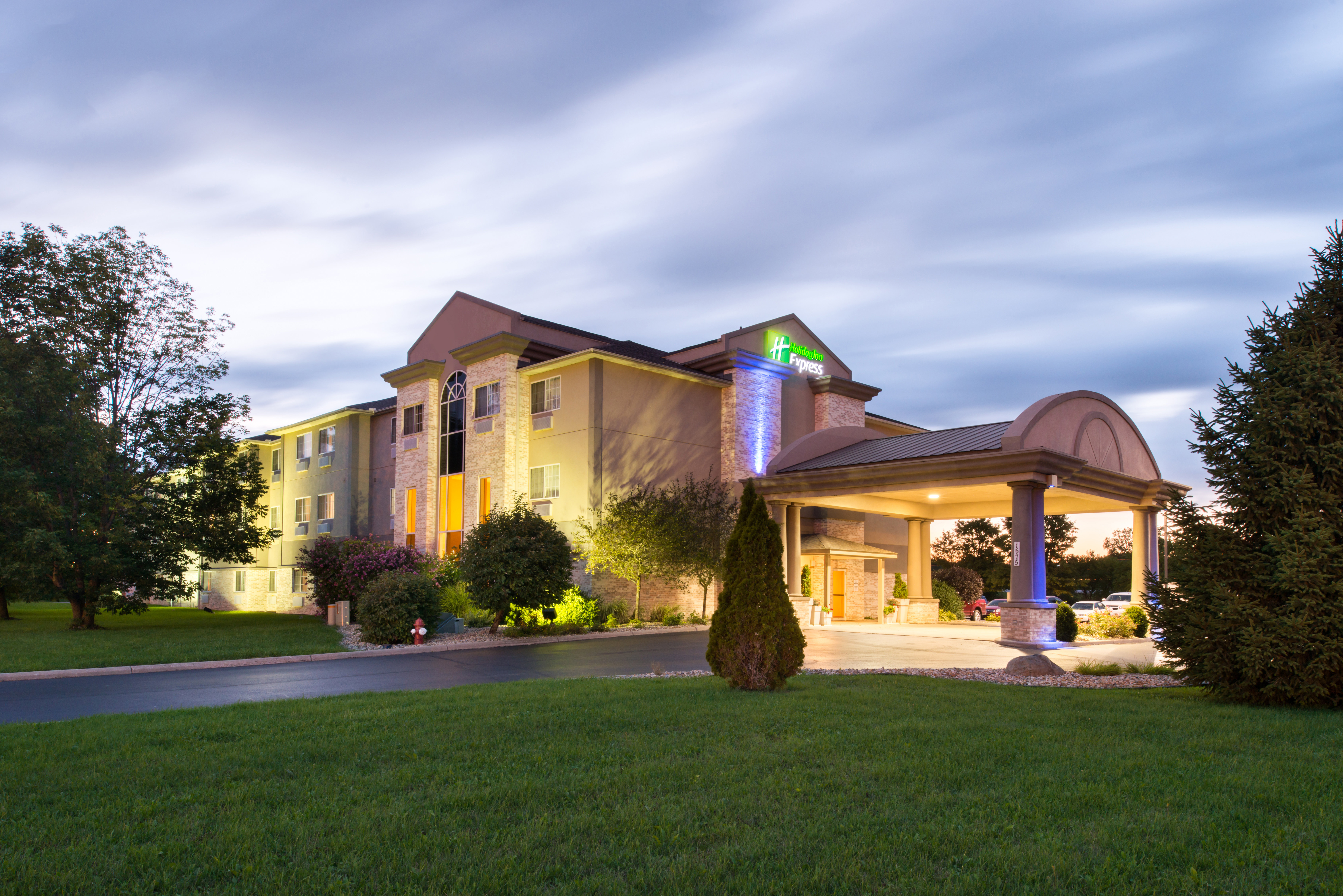 Holiday Inn Express Hotel And Suites Bucyrus 4/36