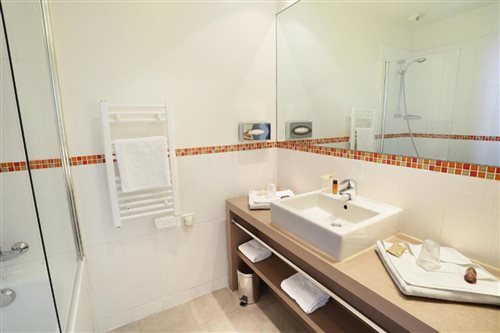 Room, Single, Double Bed