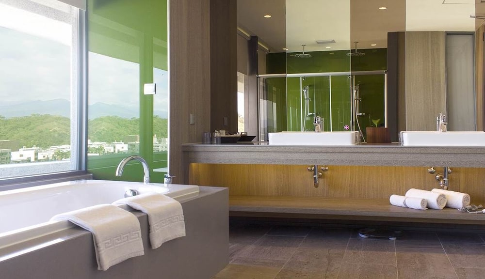 THE SUITES TAITUNG 33/33