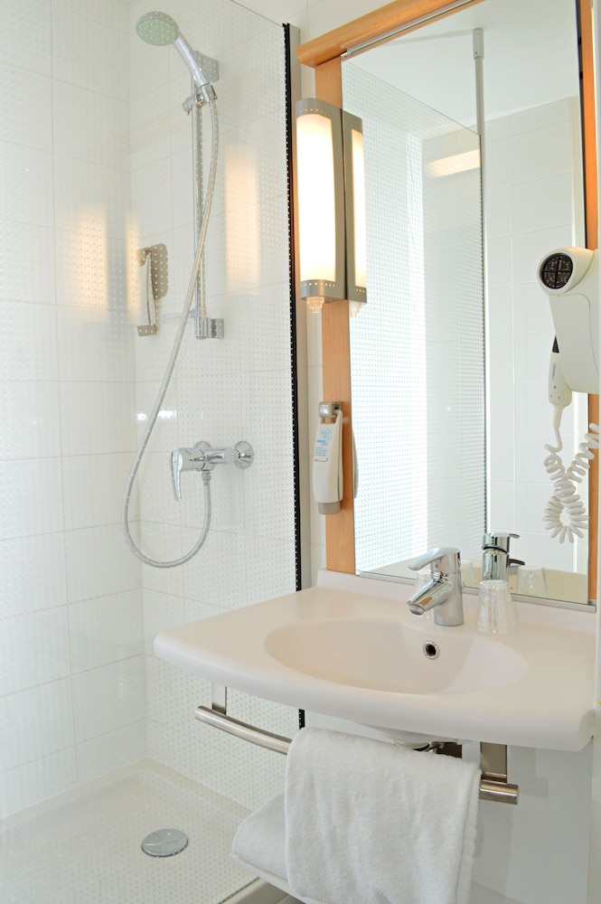 Ibis Bordeaux Saint Emilion 12/58
