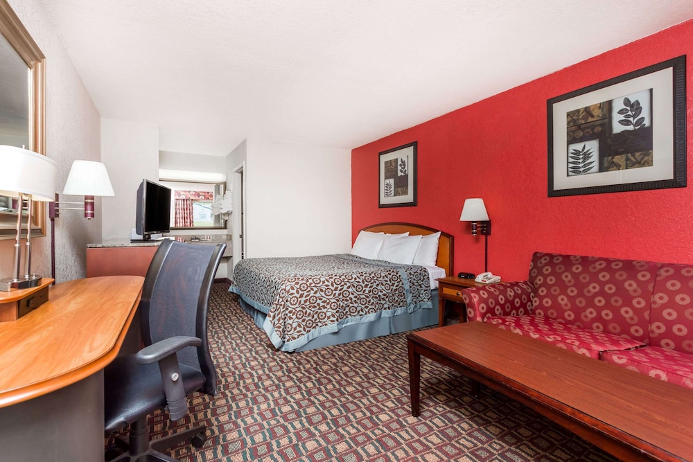 Days Inn by Wyndham Augusta Wheeler Road 37/55