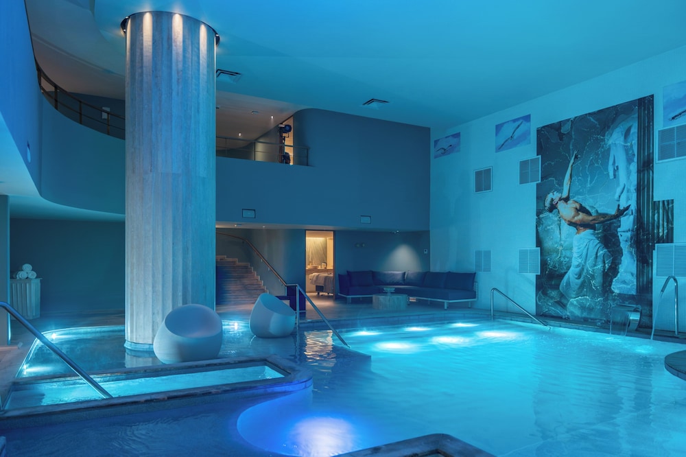 Almar Resort Luxury LGBT Beach Front Experience 30/59