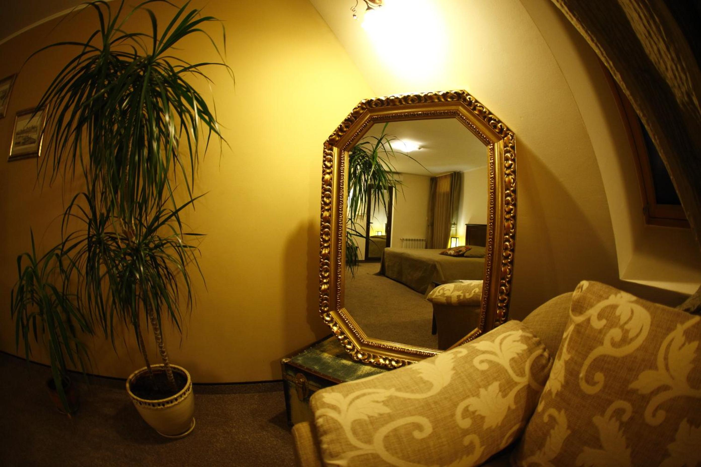 Hi Boutique Hotel 25/50