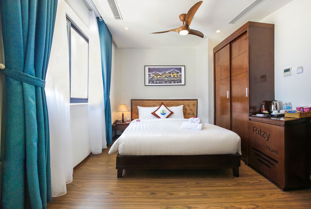 Ritzy Boutique Hotel Da Nang 23/77