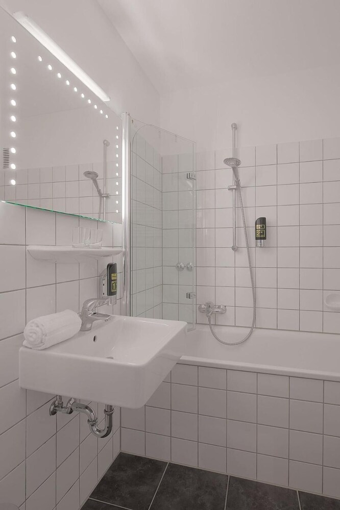Beethoven Hotel Dreesen - furnished by BoConcept 26/29