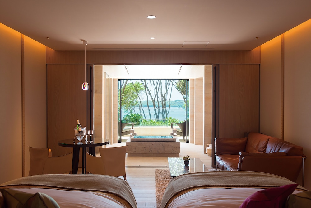 The Hiramatsu Hotels & Resorts Kashikojima 2/50
