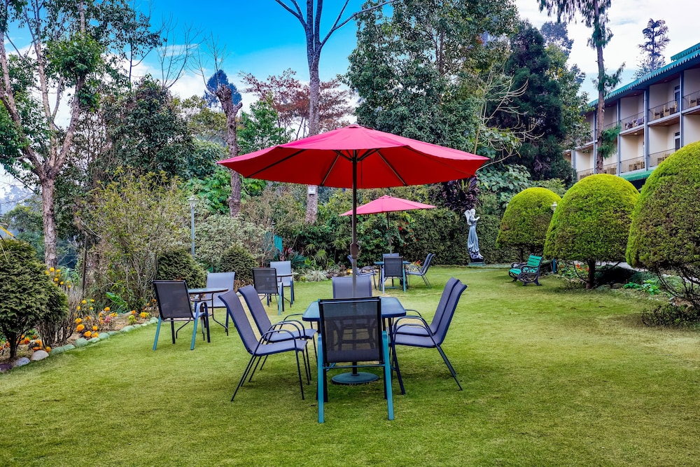 Summit Barsana Resort and Spa 29/34