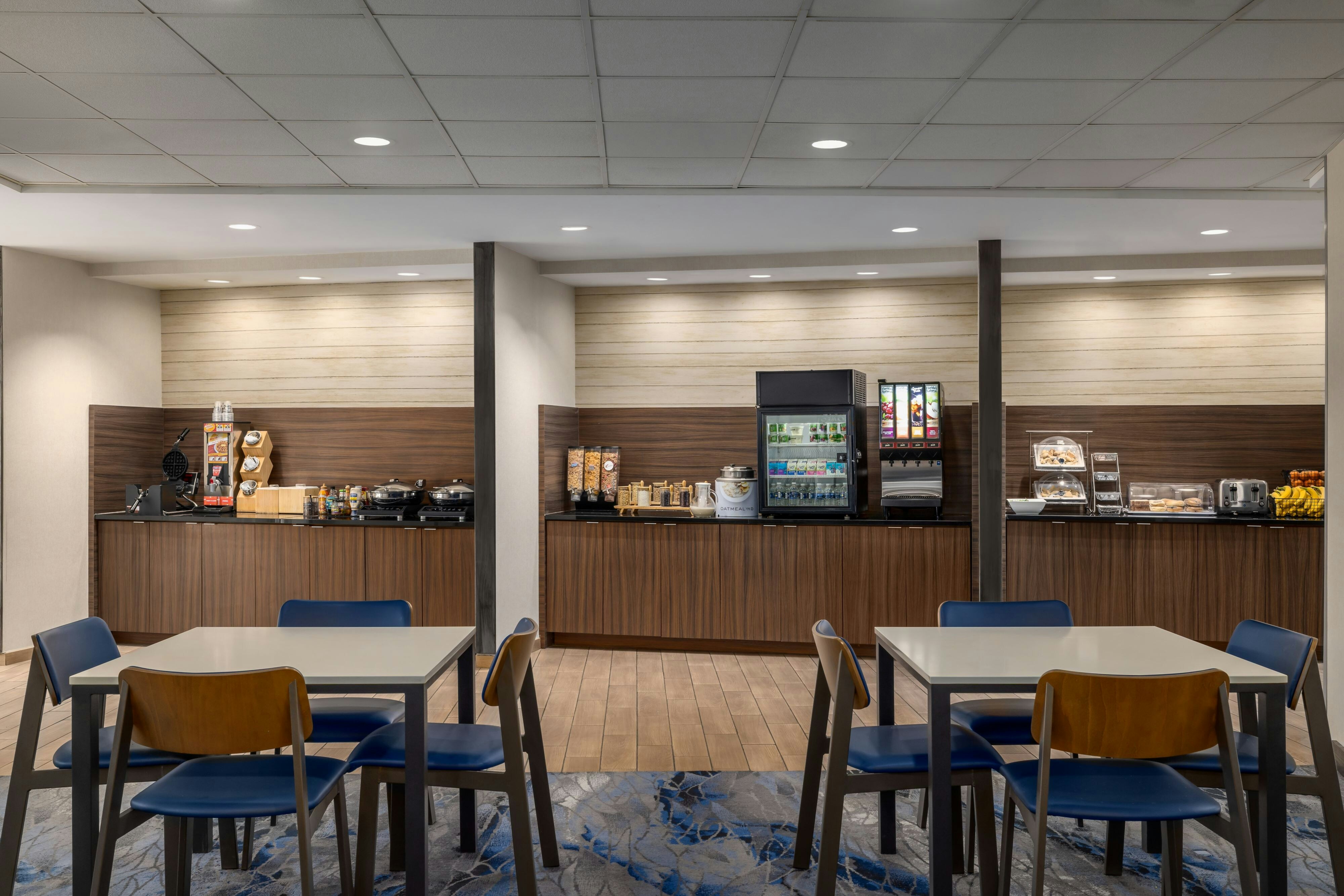 Fairfield Inn & Suites Athens 20/27
