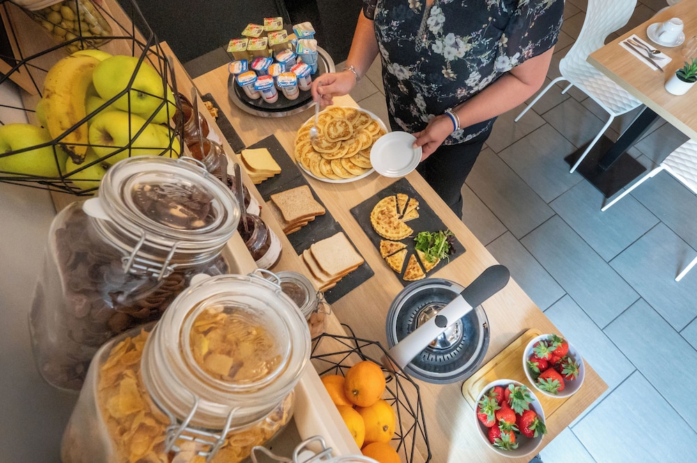 Nemea Appart Hotel Grand Coeur Nancy Centre 38/44