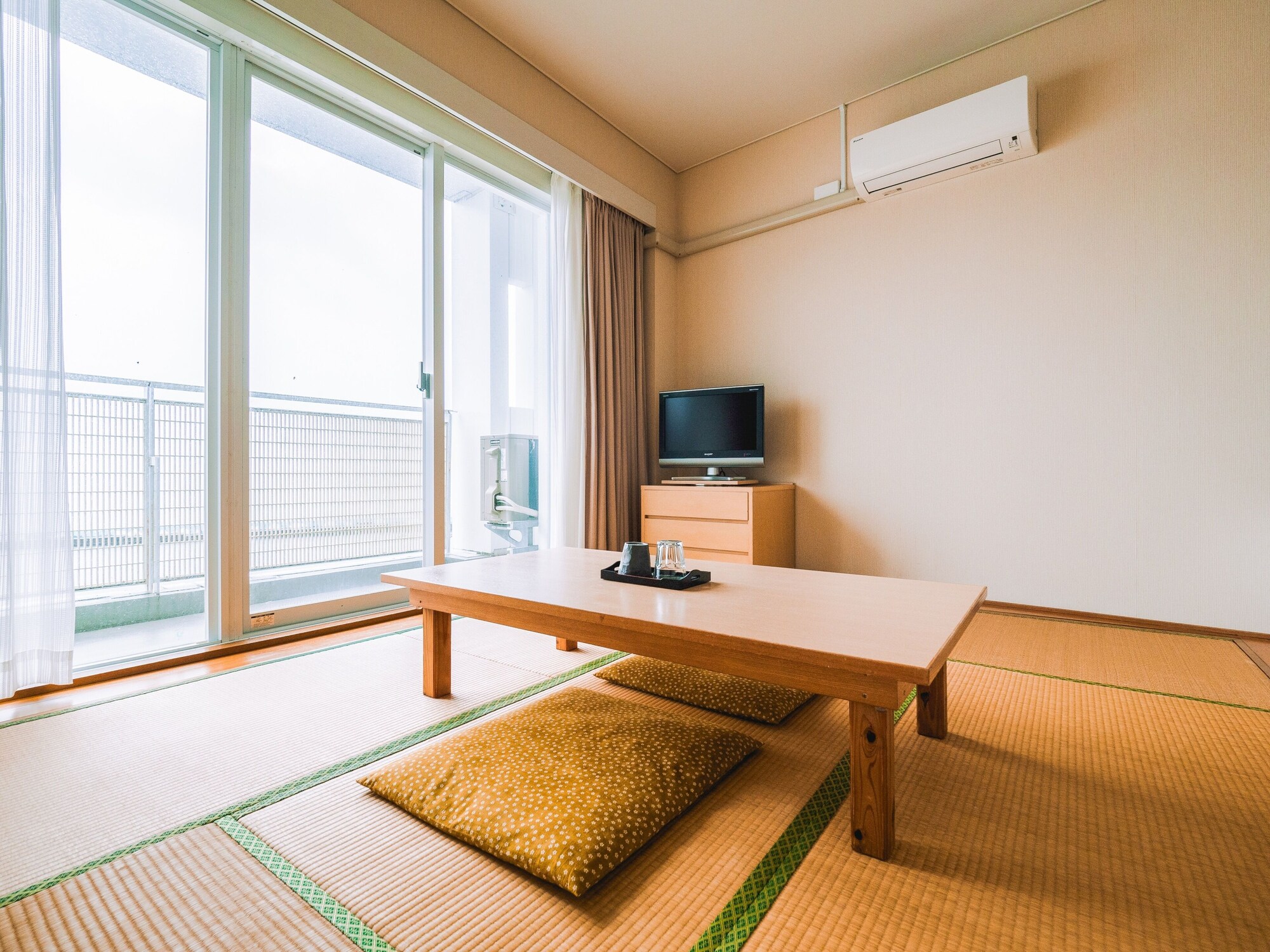 غرفة يابانية بفرشتي فوتون، HOTEL Areaone Koshiki Island 4/4
