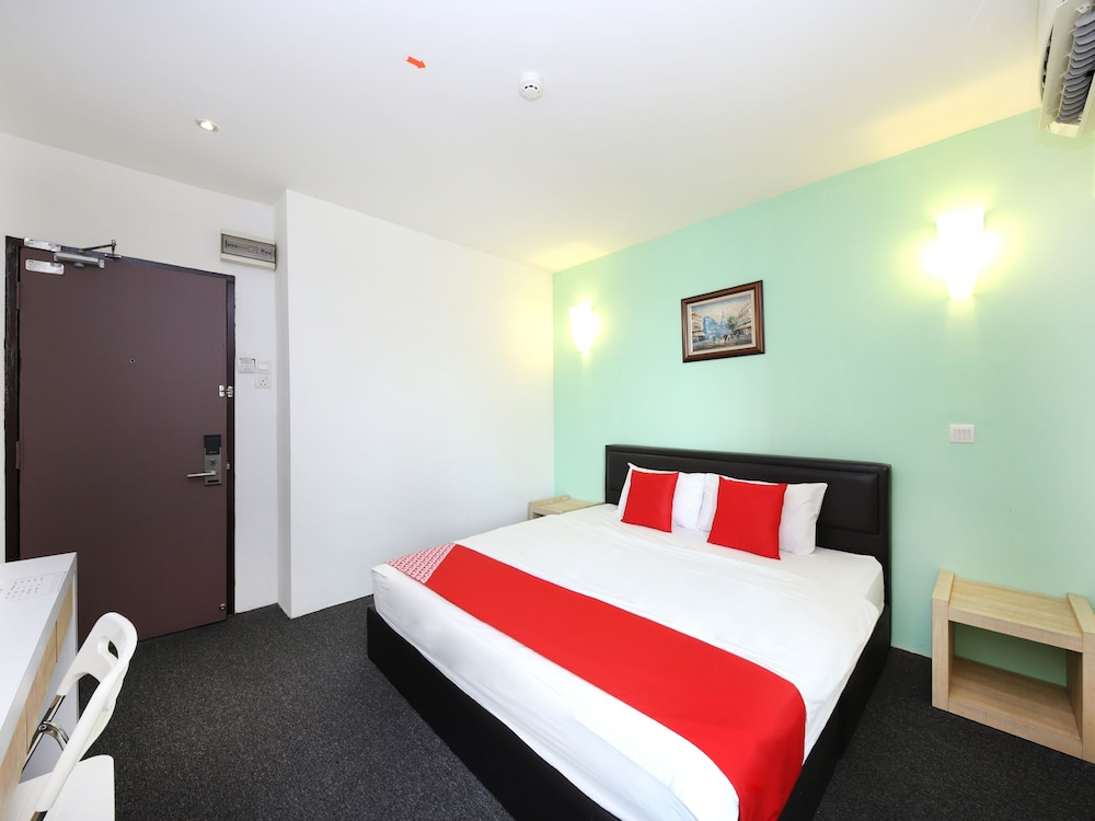 OYO 442 Marvelton Hotel 29/41