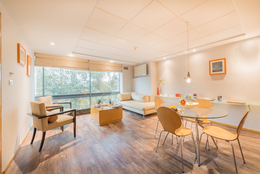 Suites Contempo 46/64