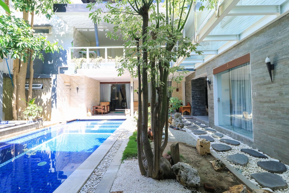 Kubu Kalih Residence by ZUZU 5/61