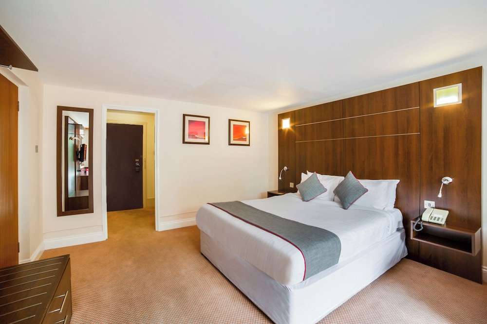 5 Rooms, Family, 2 Double Beds