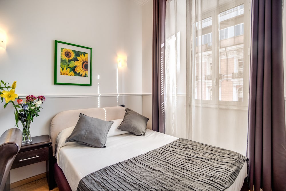 Everest Inn Rome 18/58