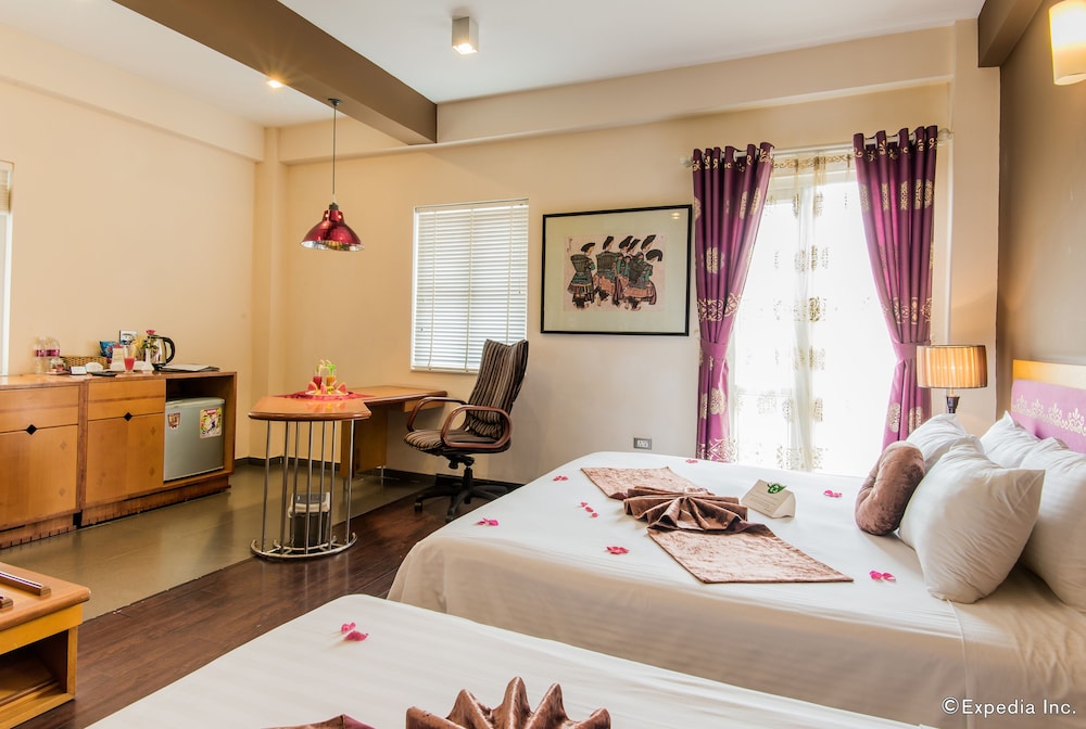 Golden Sun Villa Hotel 21/73