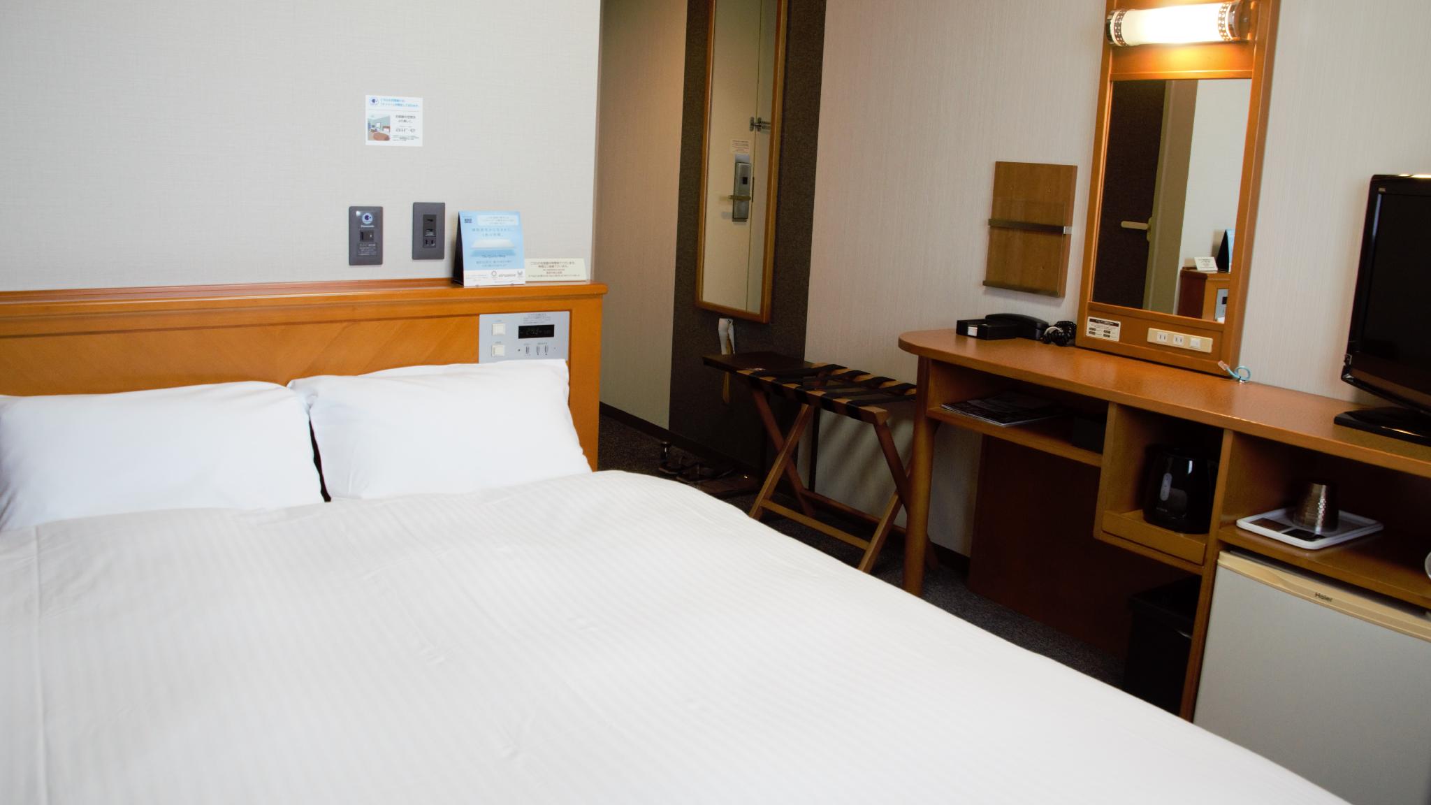Semi Room, Select, Standard, Semi Double Bed, with View, Shared Bathroom, Smoking