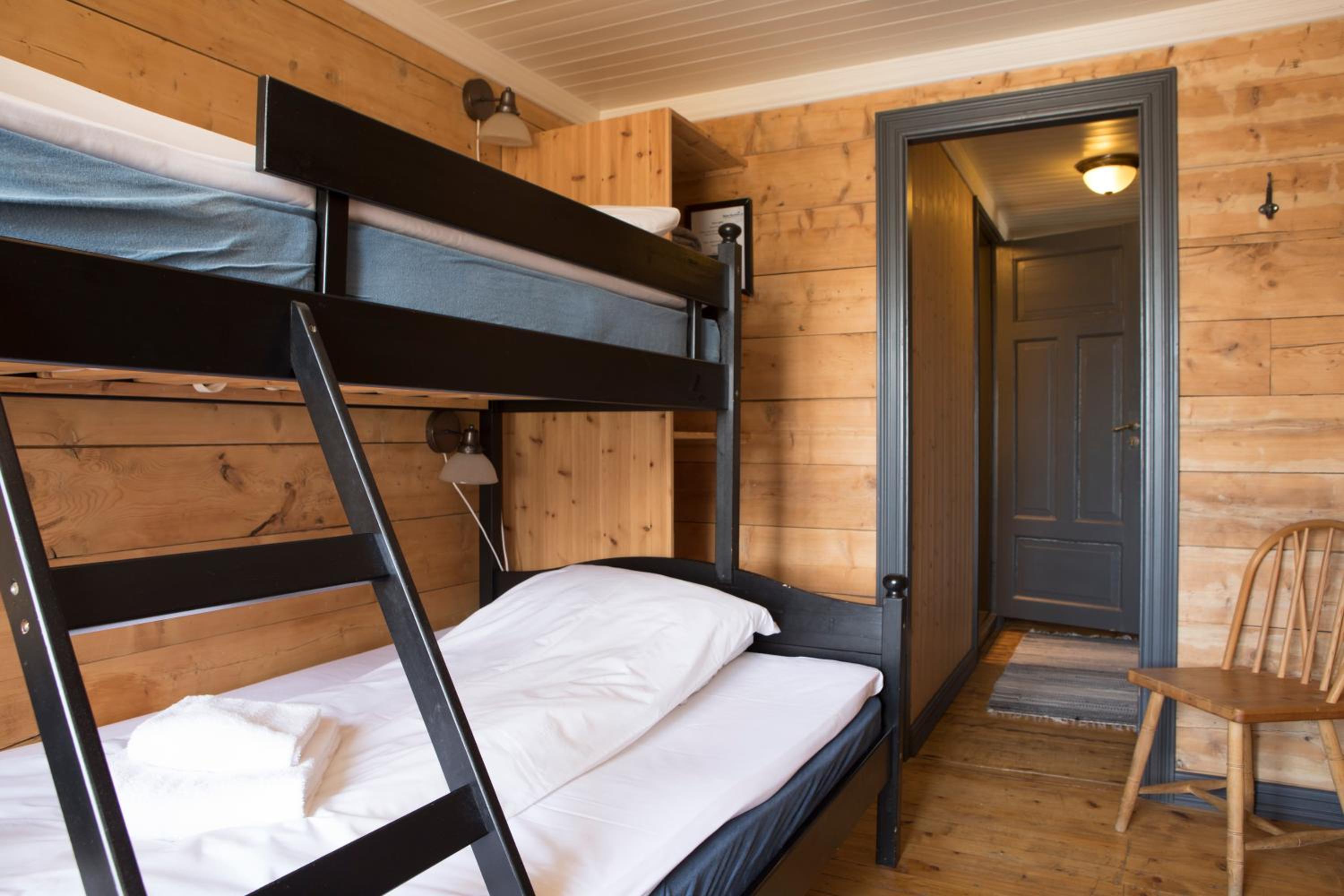 غرفة قياسية بسرير بطابقين، Reine Rorbuer - by Classic Norway Hotels 3/4