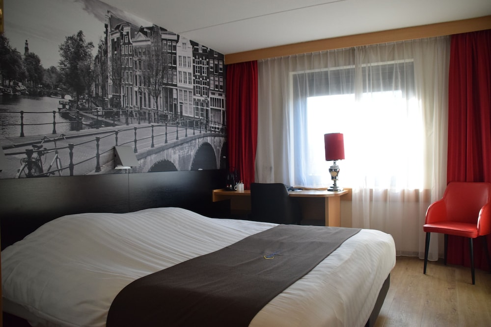 COMFORT, KING BED
